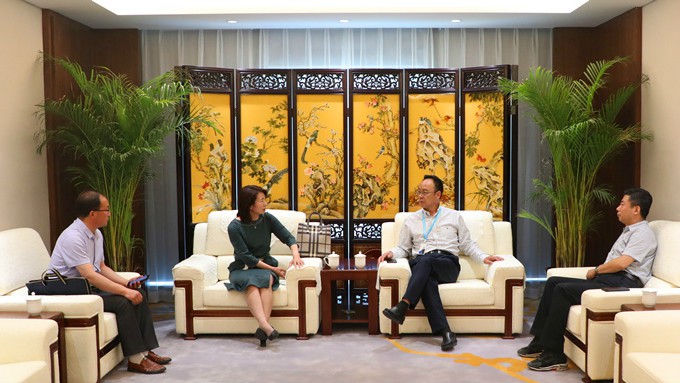 定西市委常委、宣傳部長陳月芳一行 到集團公司推介洽談合作項目