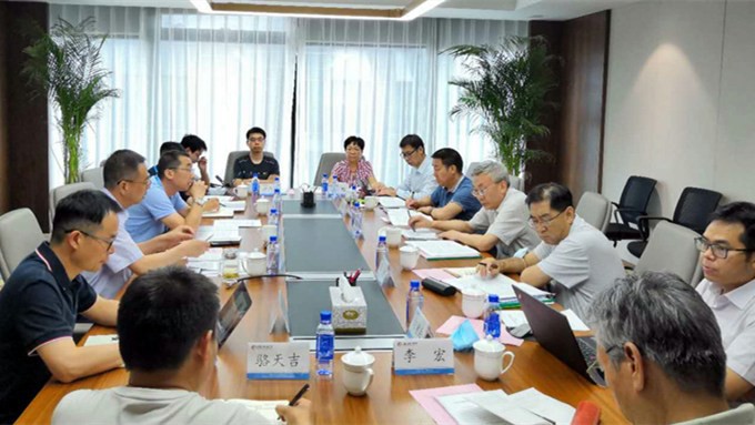 國家發(fā)改委綜合運輸研究所吳文化所長 一行蒞臨集團調(diào)研指導(dǎo)工作