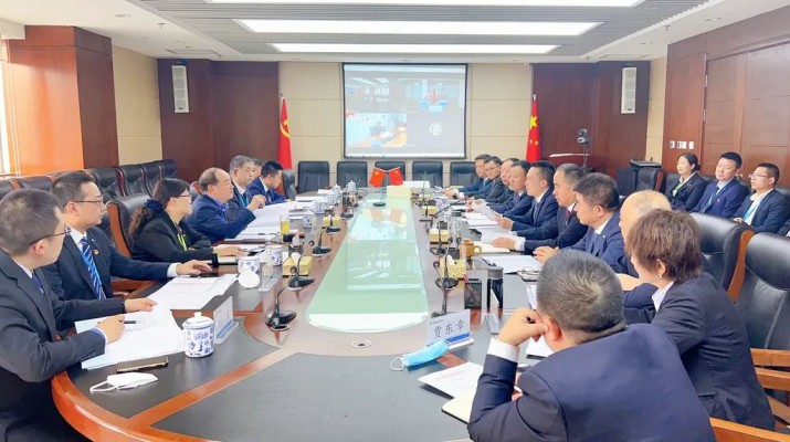 石培文董事長一行赴投資集團(tuán)、開發(fā)建設(shè)公司調(diào)研指導(dǎo)工作