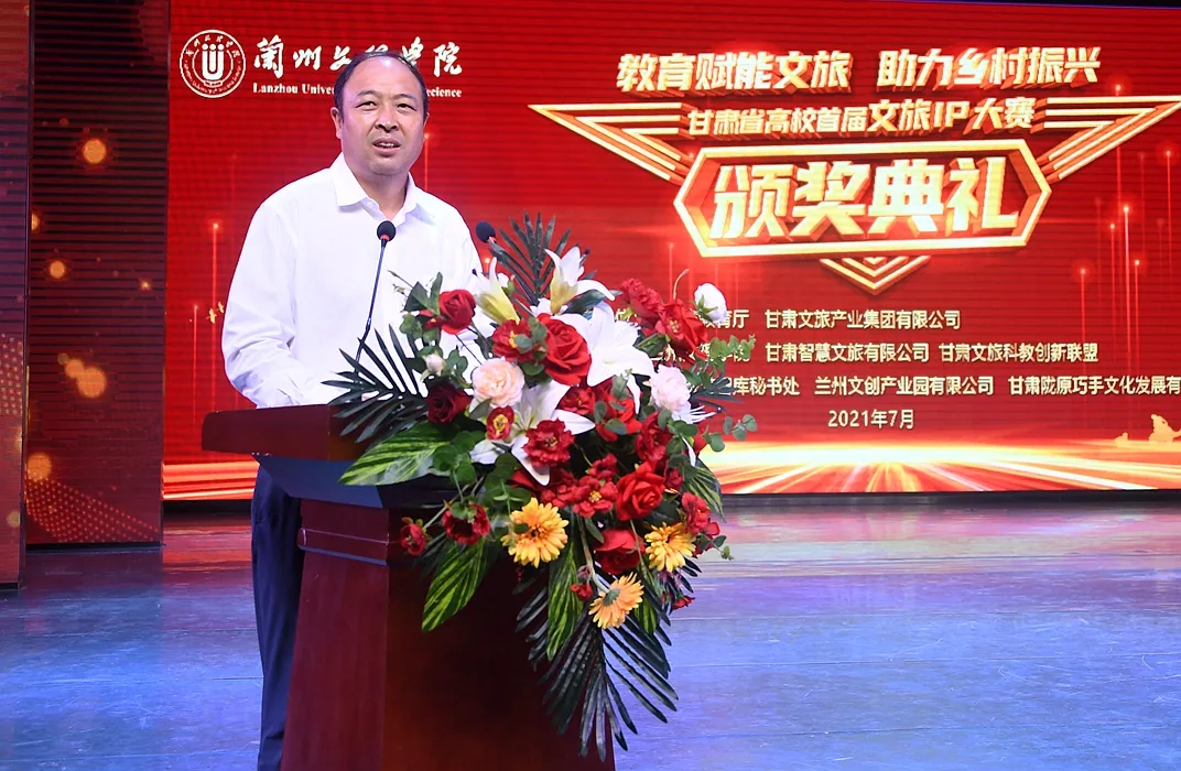 640.webp (9).jpg 640.webp (9).jpg